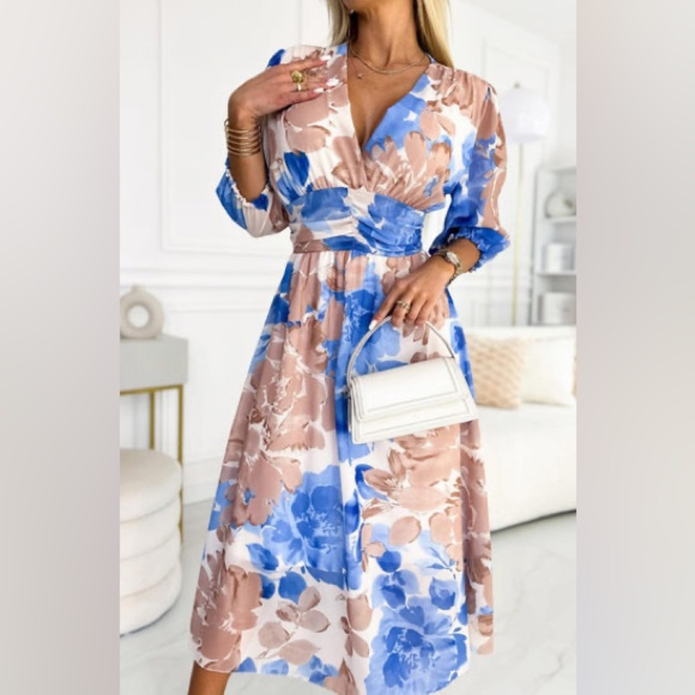 JESSICA CHIFFON FLORAL MAXI
DRESS-BLUE